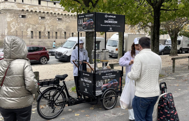 Animation triporteur pour promouvoir les JPO automobiles